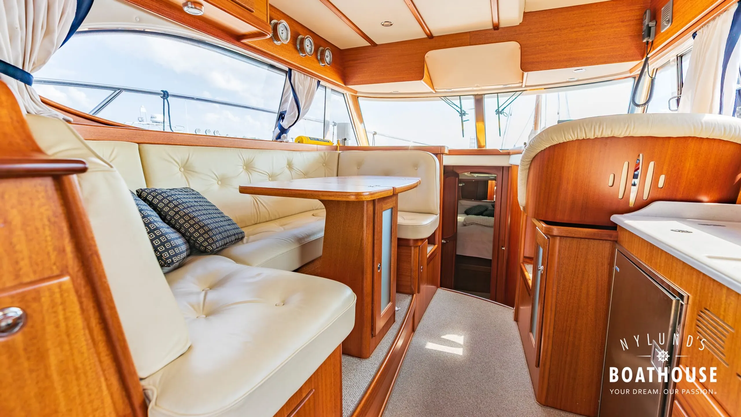 Nord West 370 Flybridge - Image 27