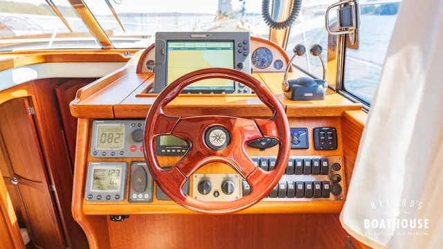 Nord West 370 Flybridge