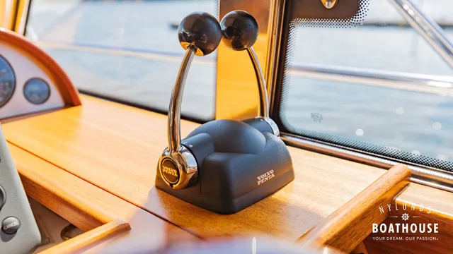 Nord West 370 Flybridge