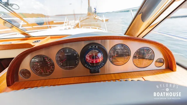 Nord West 370 Flybridge