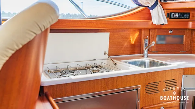 Nord West 370 Flybridge