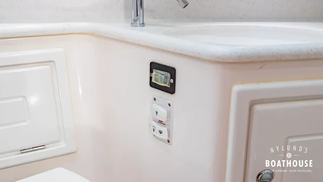 Nord West 370 Flybridge