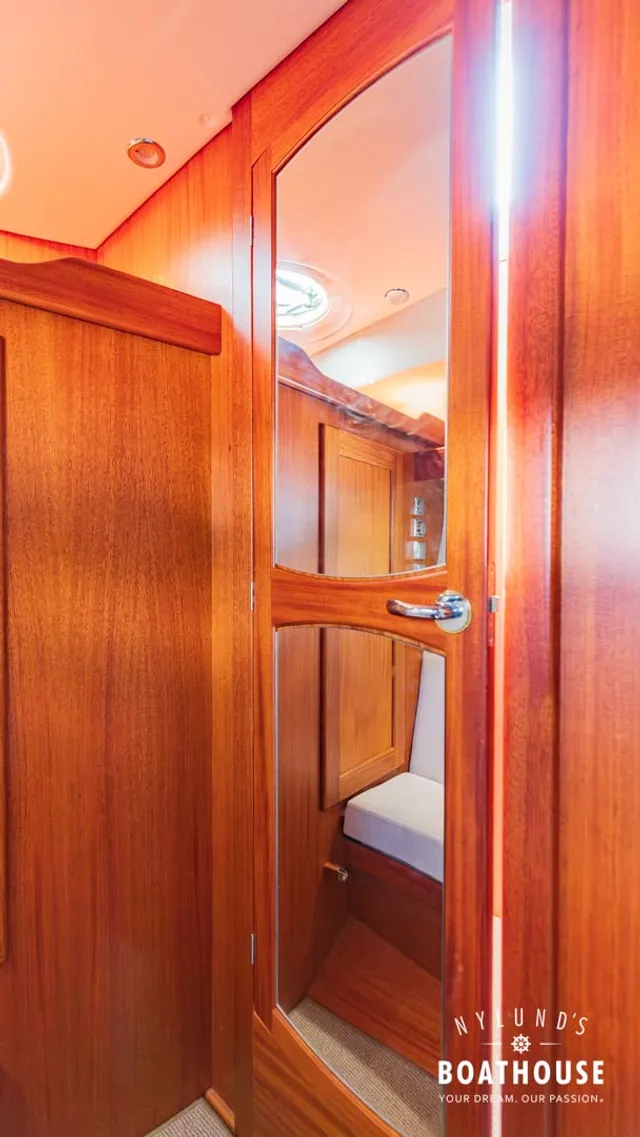 Nord West 370 Flybridge