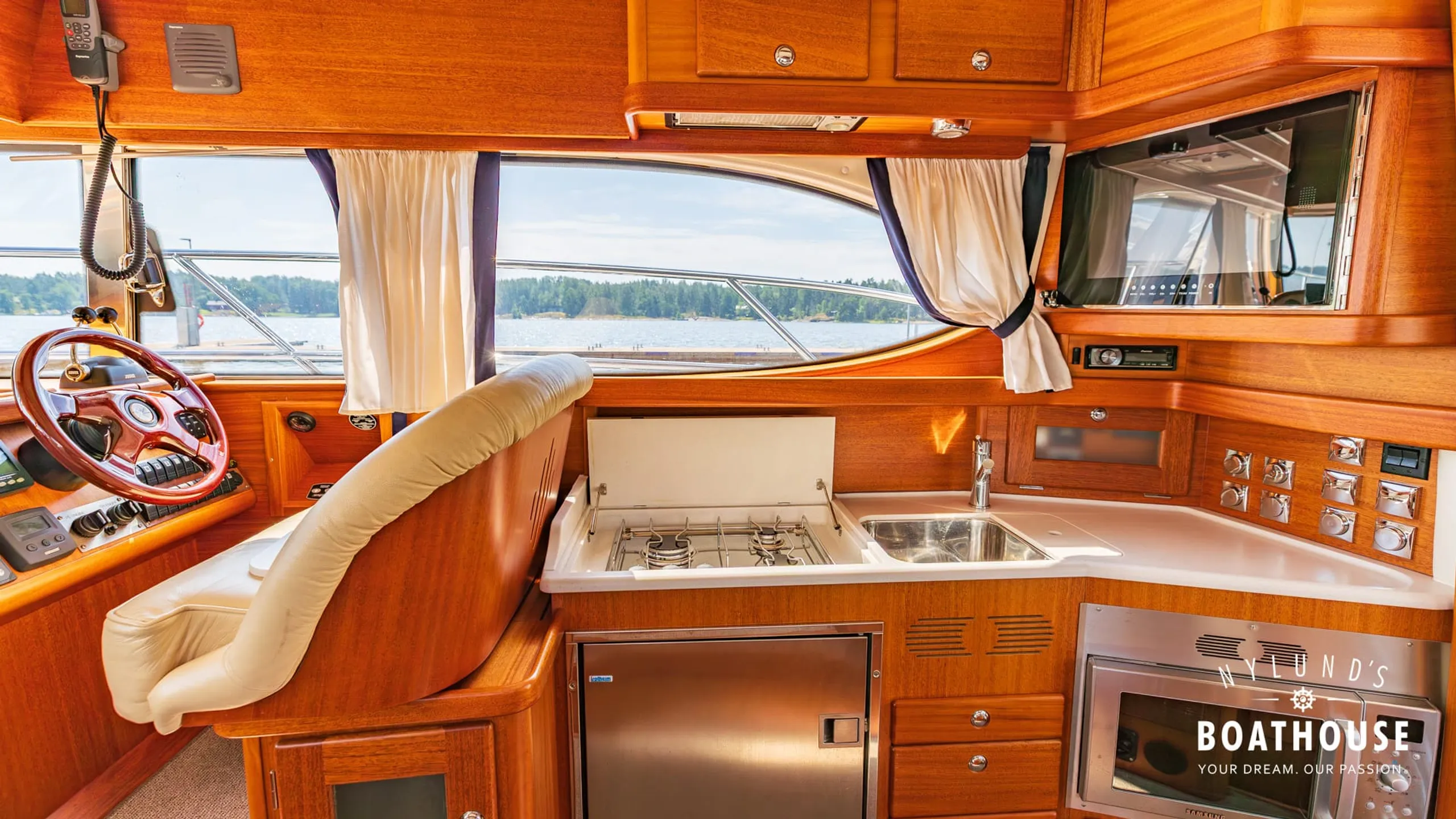 Nord West 370 Flybridge - Image 73