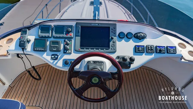 Nord West 370 Flybridge