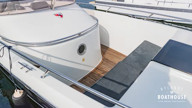 Hydrolift F-29