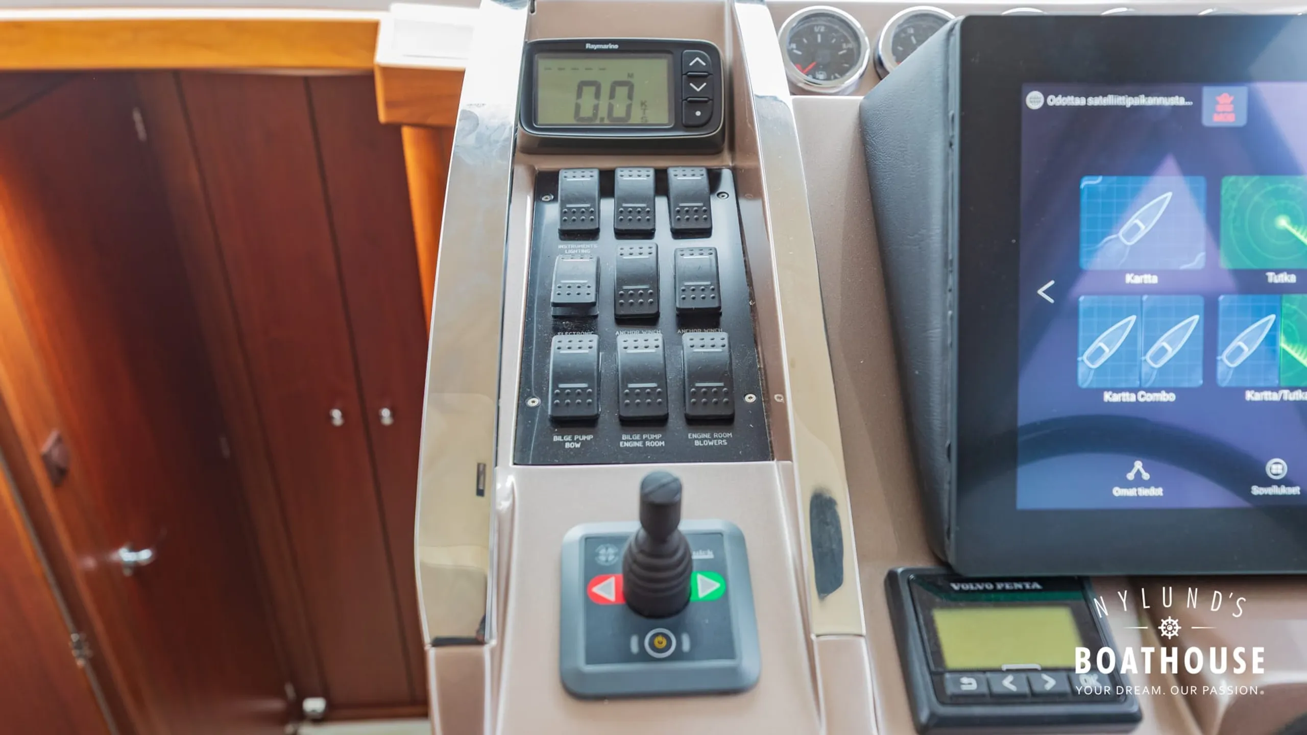 Galeon 340 Fly - Image 49