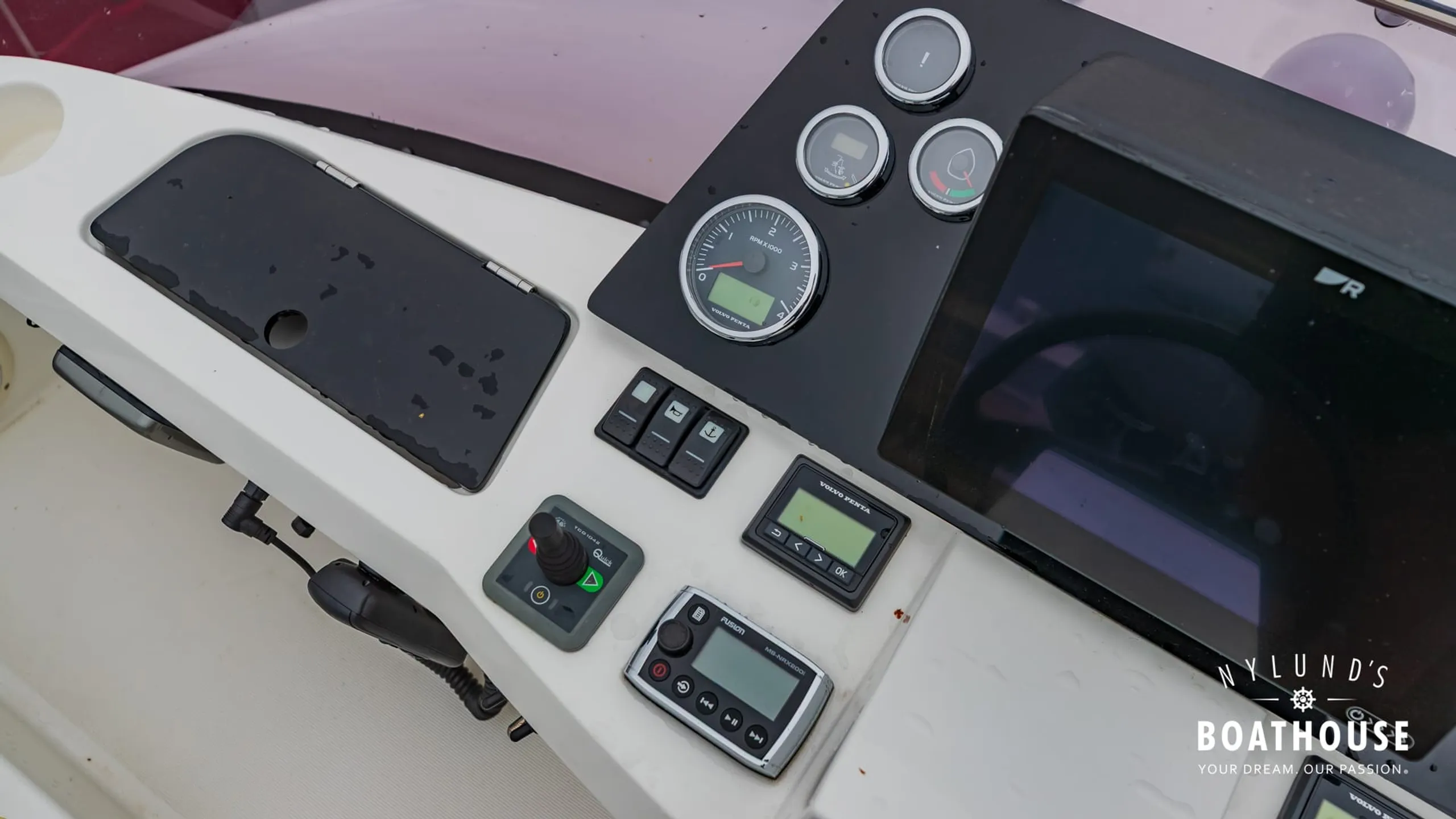 Galeon 340 Fly - Image 67