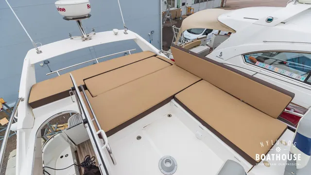 Galeon 340 Fly