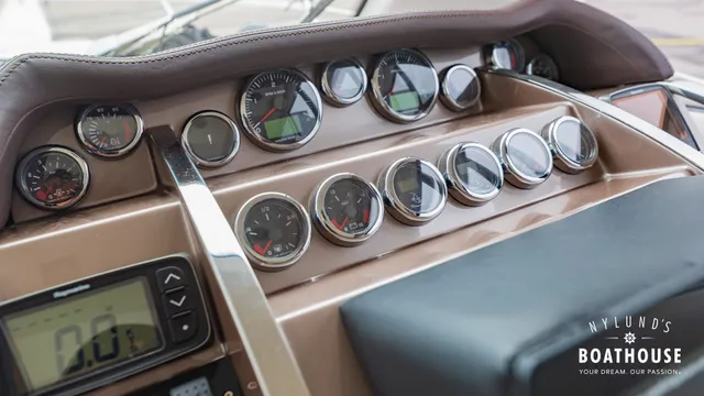 Galeon 340 Fly