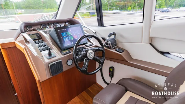 Galeon 340 Fly