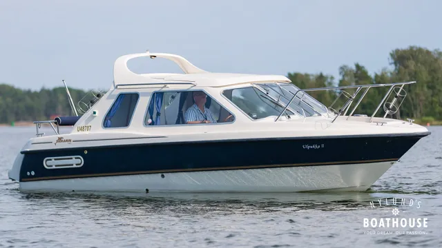 Yamarin 74 Cabin