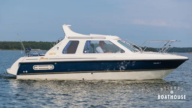 Yamarin 74 Cabin