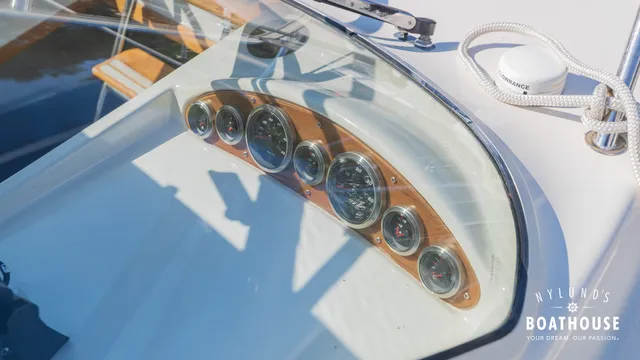 Yamarin 74 Cabin