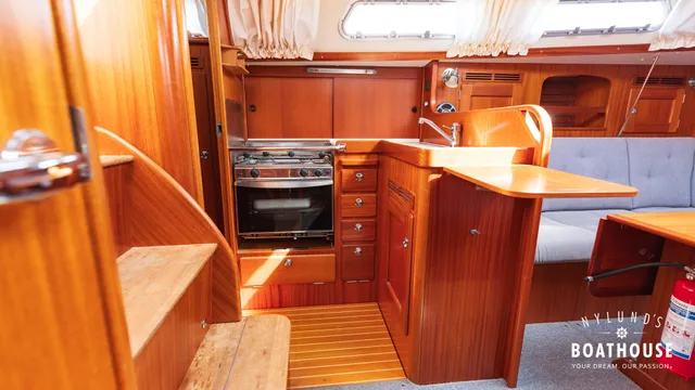 Hallberg-Rassy 342