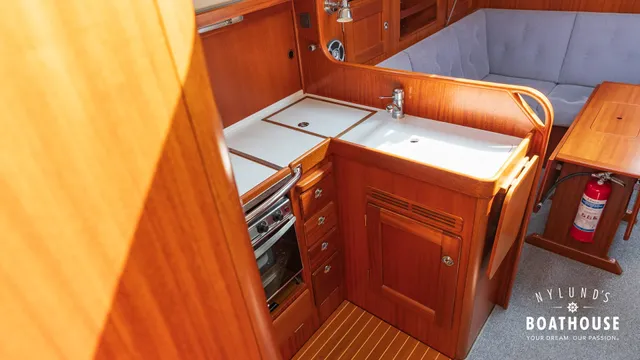 Hallberg-Rassy 342