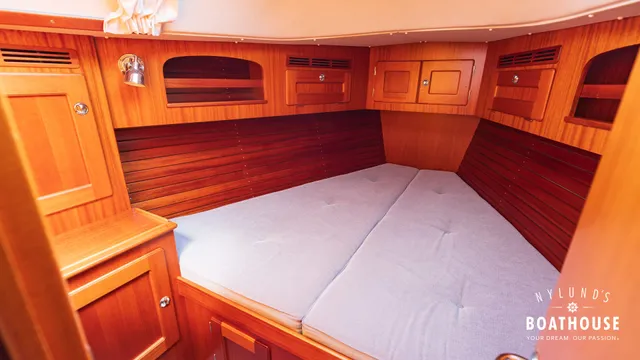 Hallberg-Rassy 342