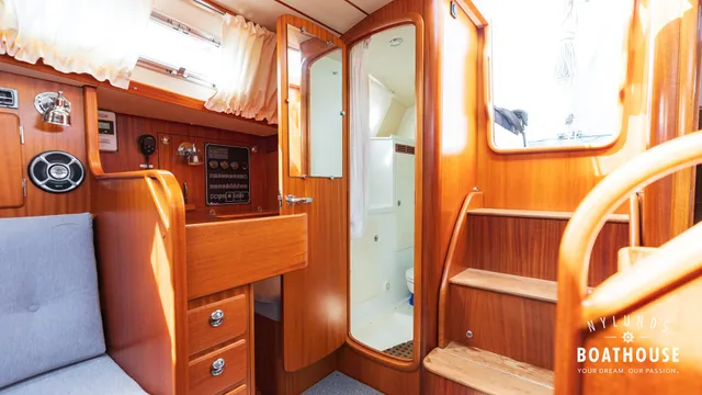 Hallberg-Rassy 342