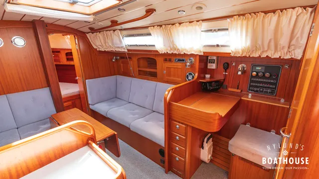 Hallberg-Rassy 342