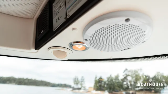 Paragon 31 Cabin