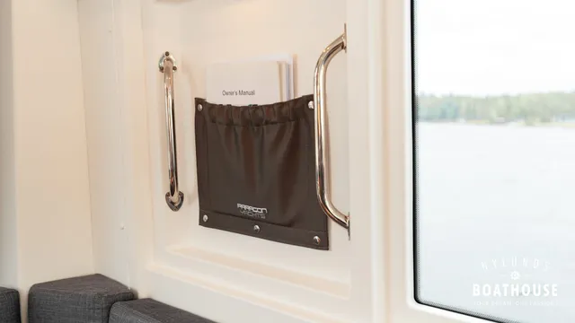 Paragon 31 Cabin