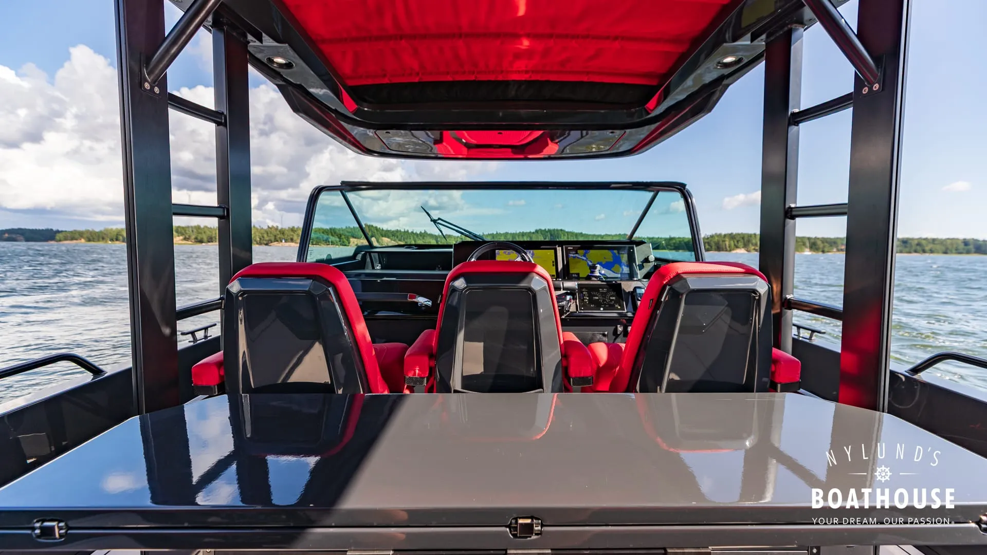 Axopar Brabus Shadow 800 Sun Top - Image 55