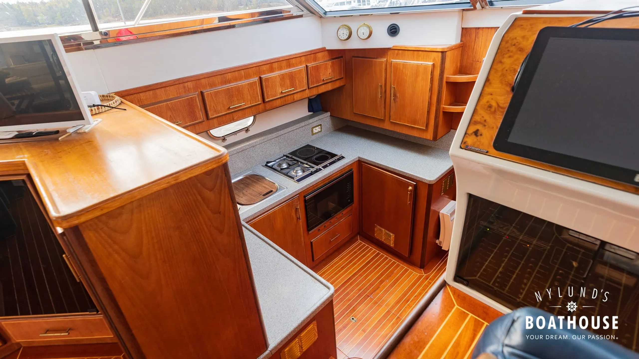 Fairline 50 MK II - Image 99