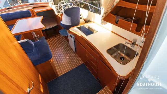 Marino  Shark 29 - Image 39