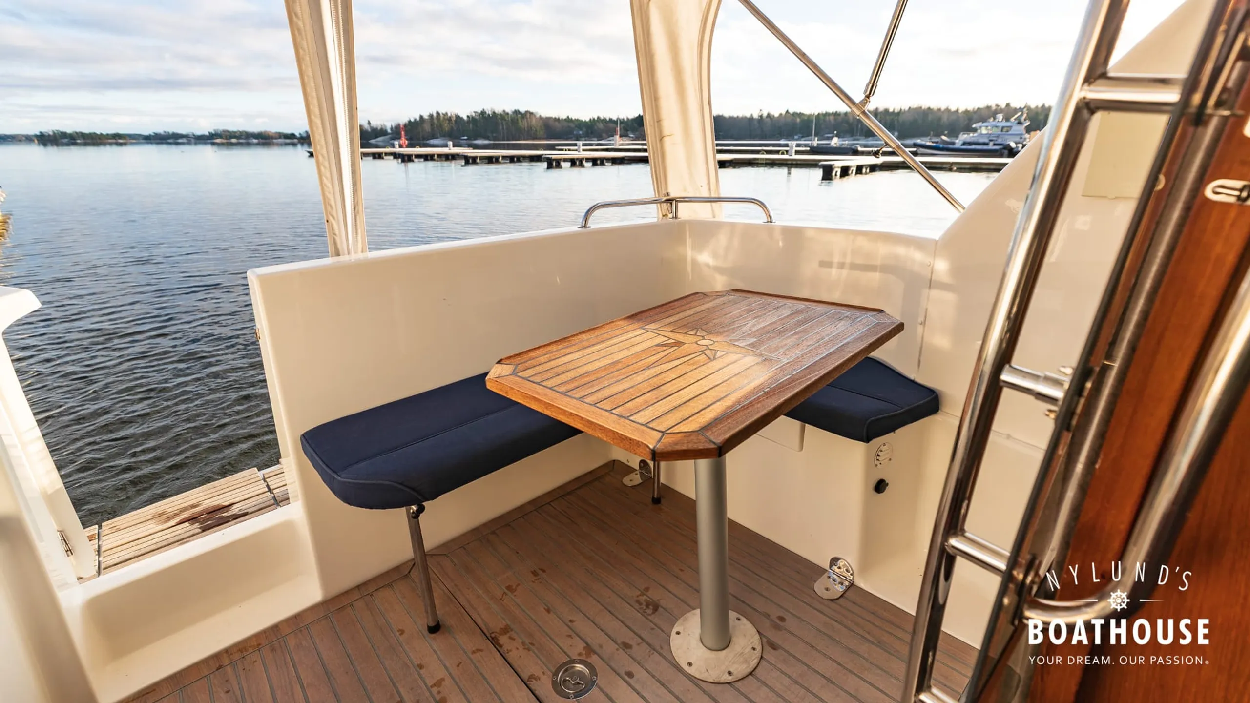 Marino Shark 29 - Image 13