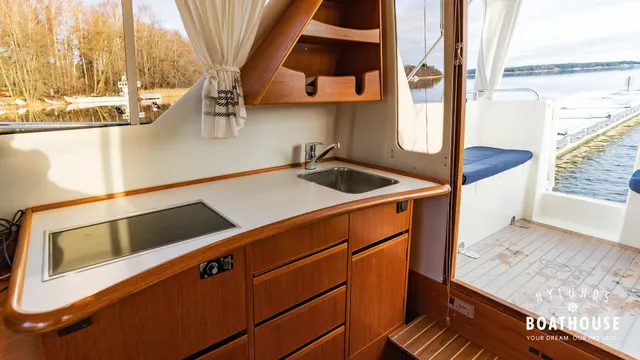 Marino  Shark 29 - Image 5