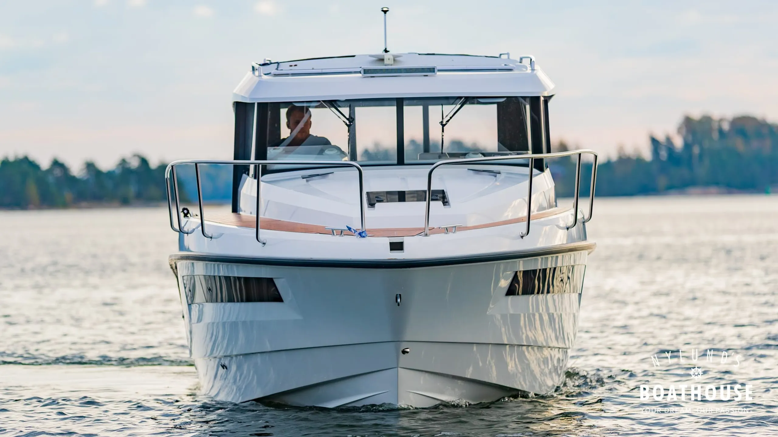 Finnmaster Pilot P8 - Image 12