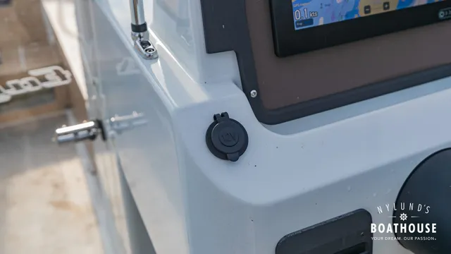 Silver Eagle 640 BR — Ulkopuoli