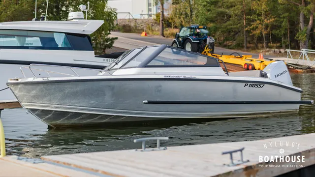 Silver Eagle 640 BR — Merellä