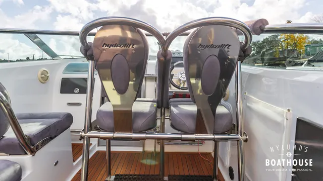 Hydrolift  C-31 R Carbon
