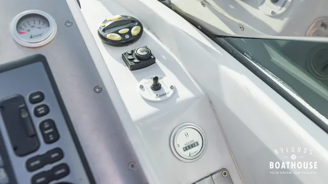 Hydrolift  C-31 R Carbon