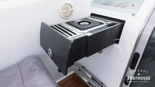 Hydrolift  C-31 R Carbon