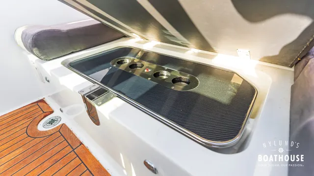 Hydrolift  C-31 R Carbon