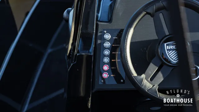 Iron  827 R - Image 31