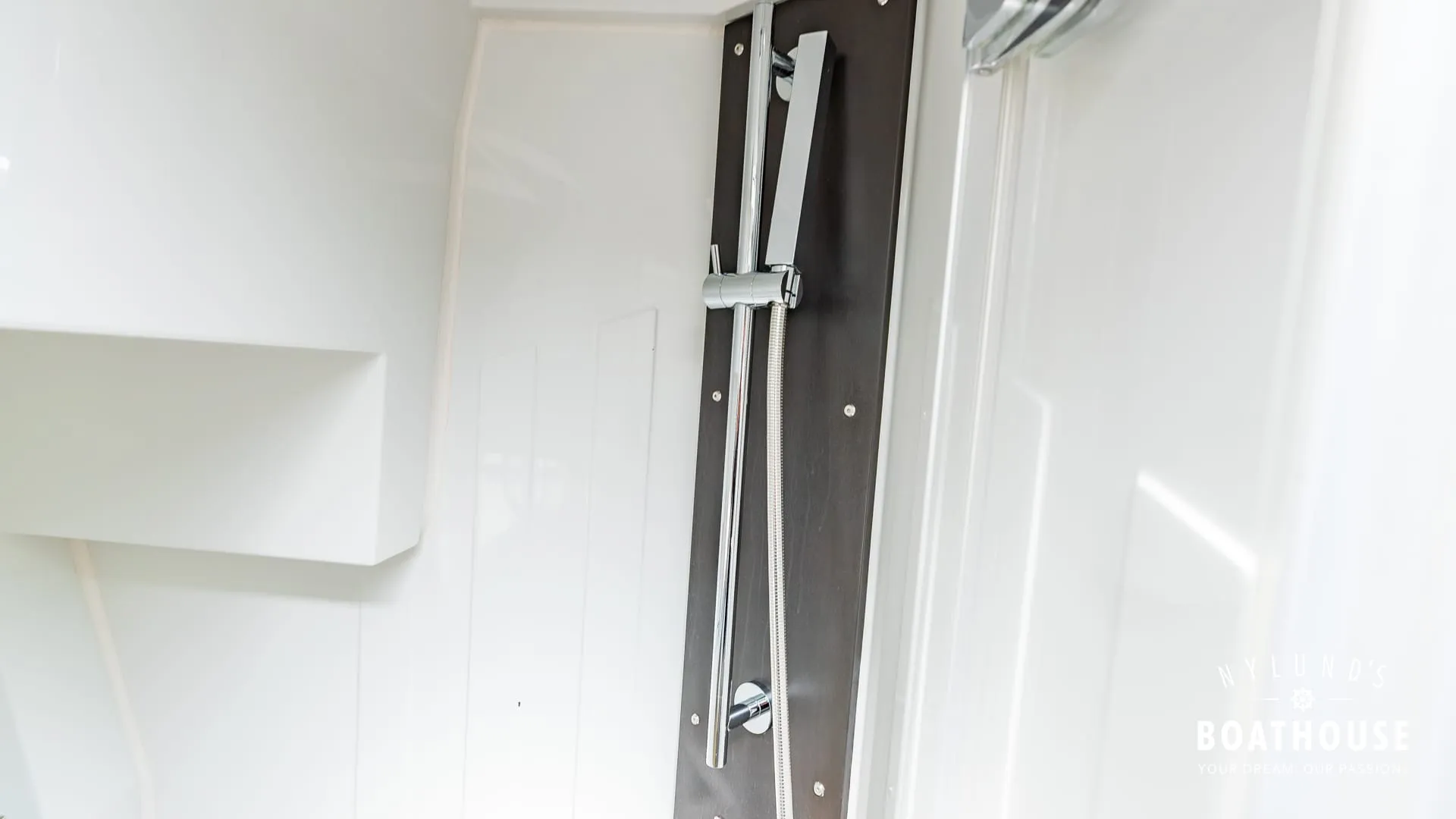 Sealine F430 - Image 80
