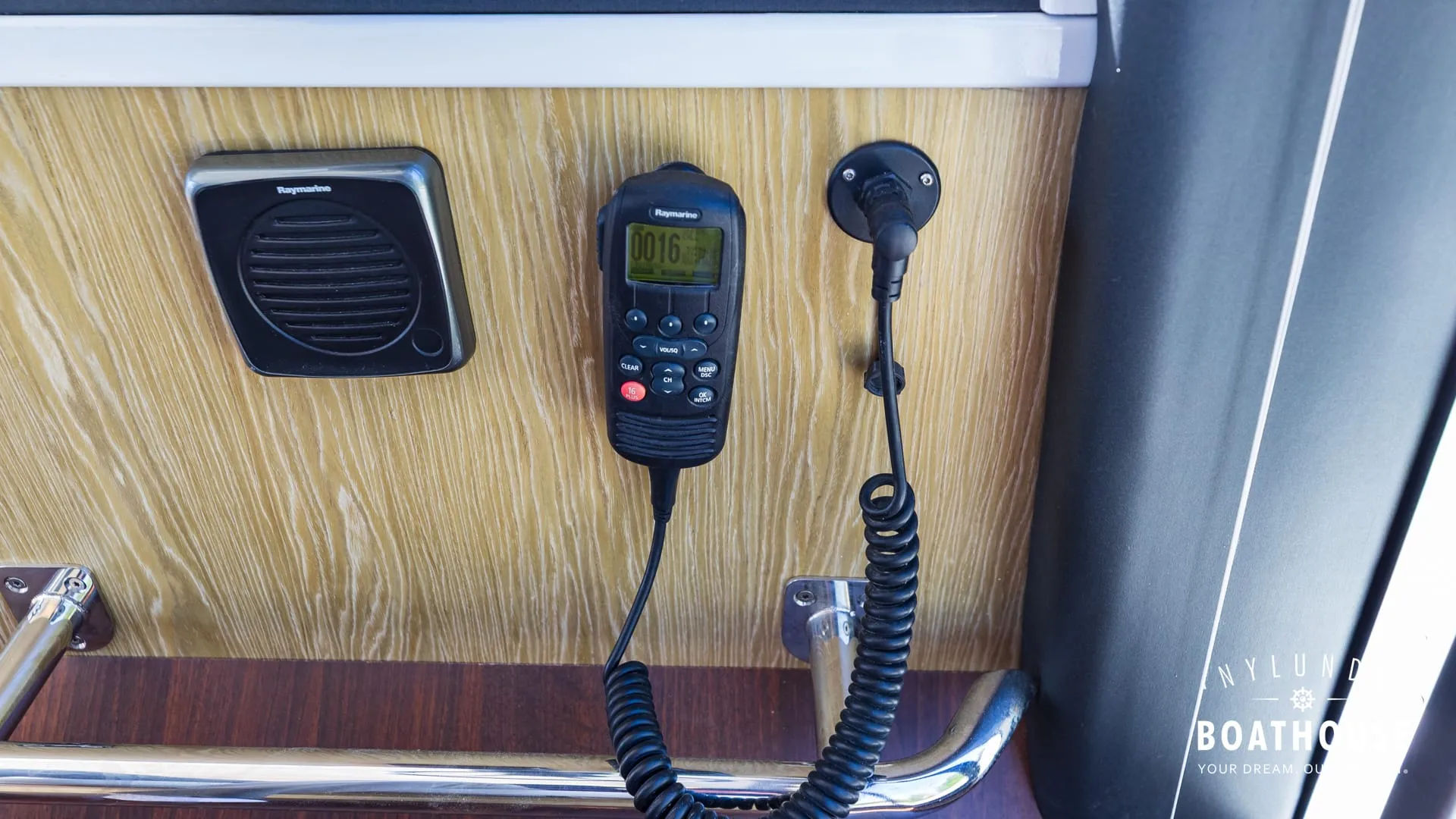 Sealine F430 - Image 57