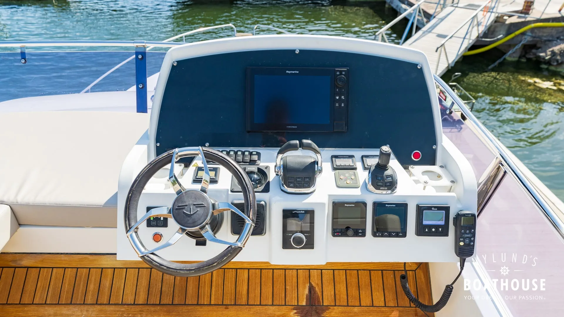 Sealine F430 - Image 102
