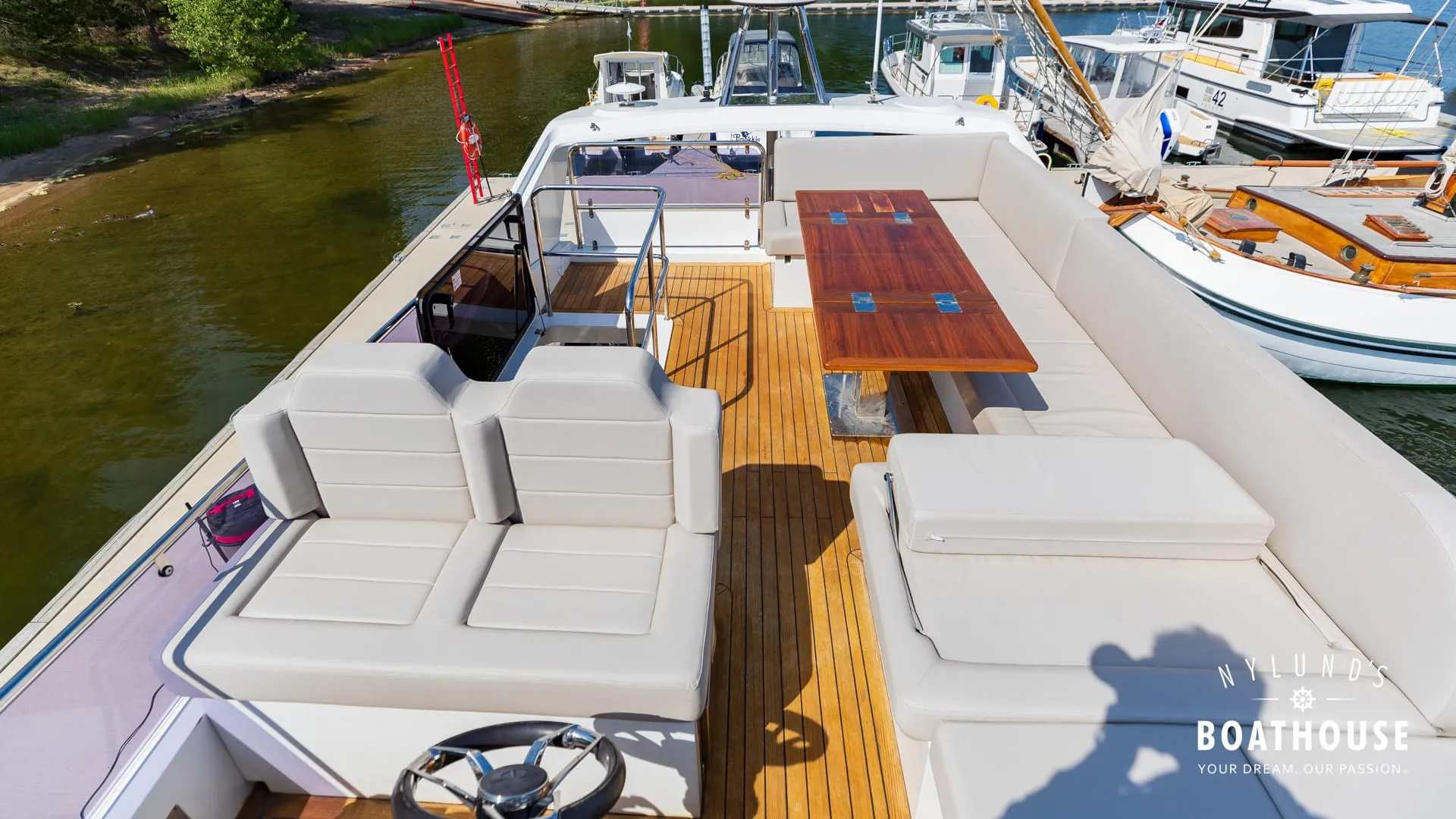 Sealine F430 - Image 130