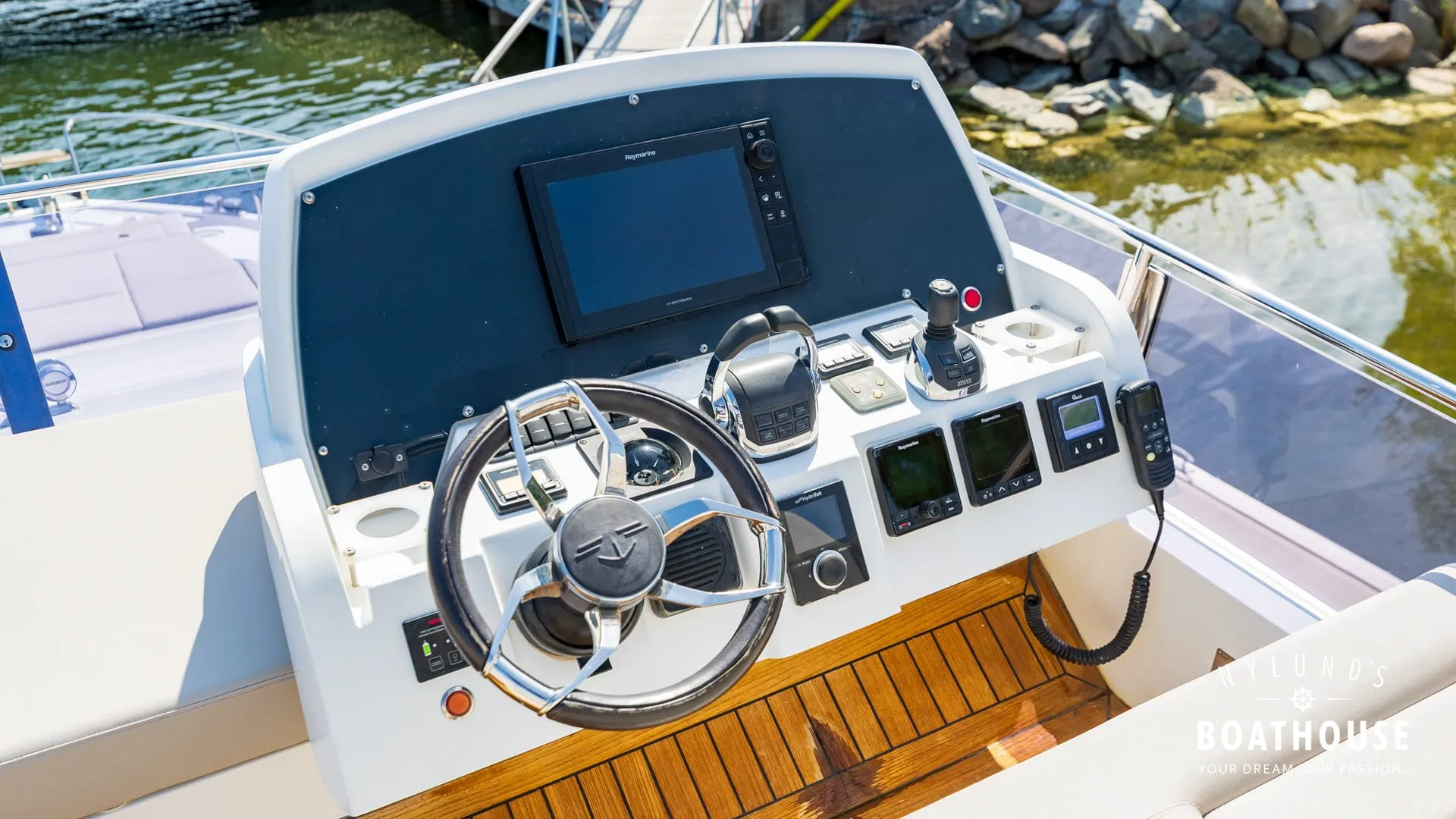 Sealine F430 - Image 101