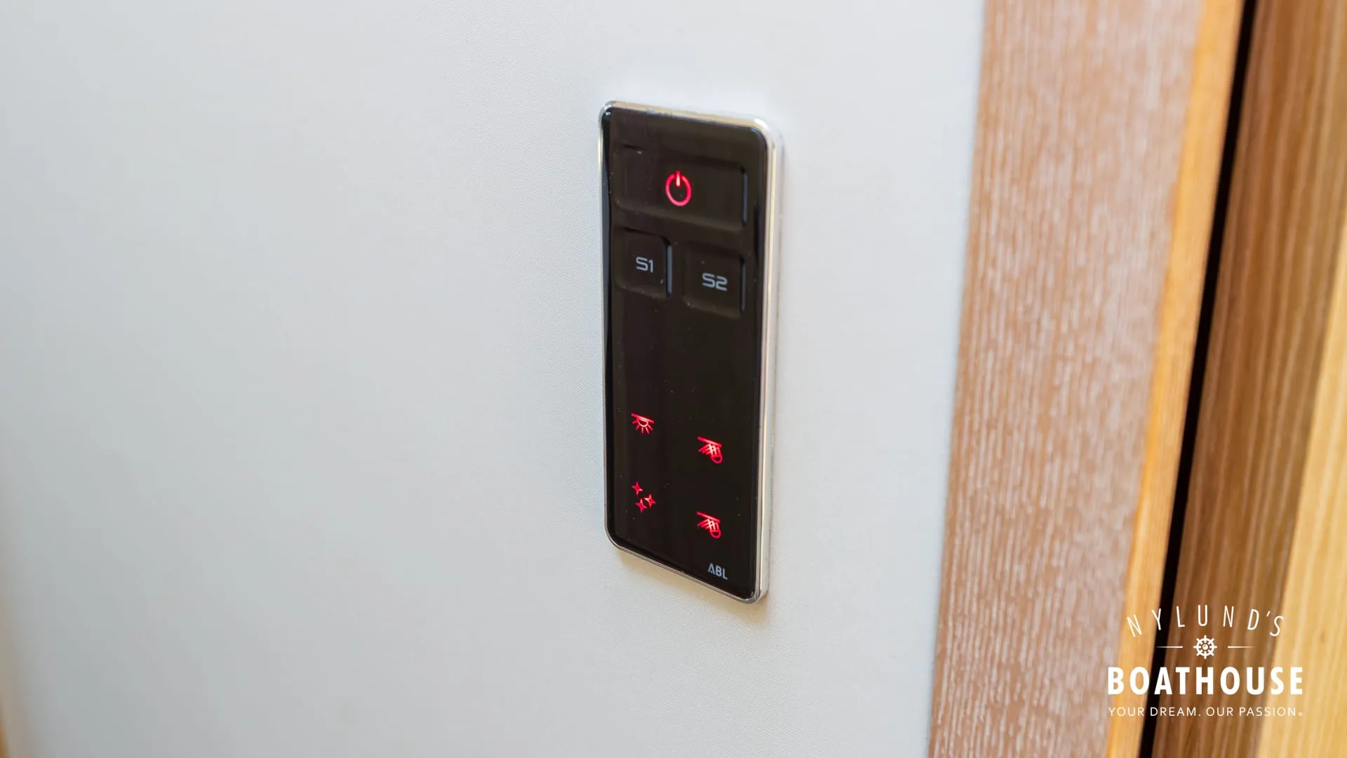 Sealine F430 - Image 75