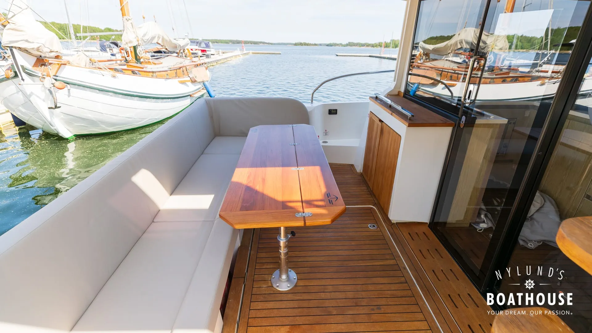 Sealine F430 - Image 94