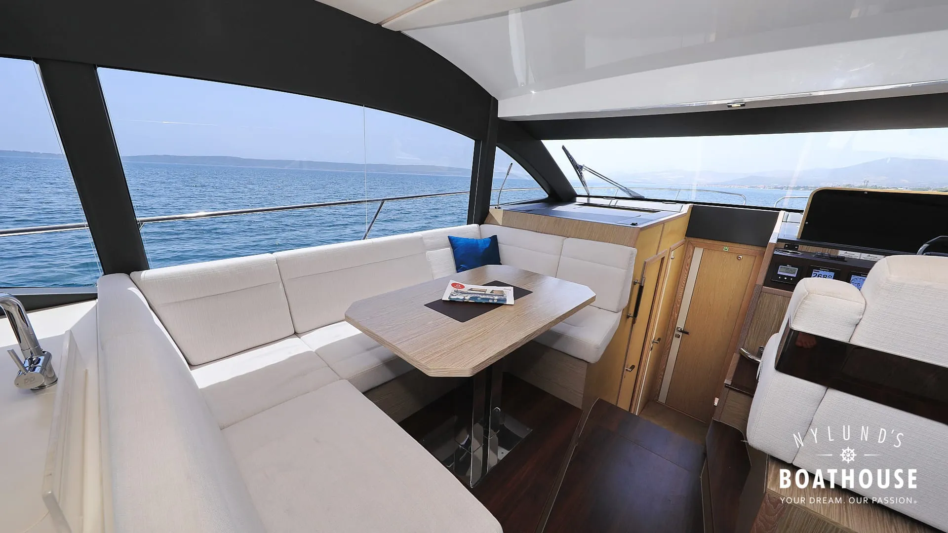 Sealine F430 - Image 143