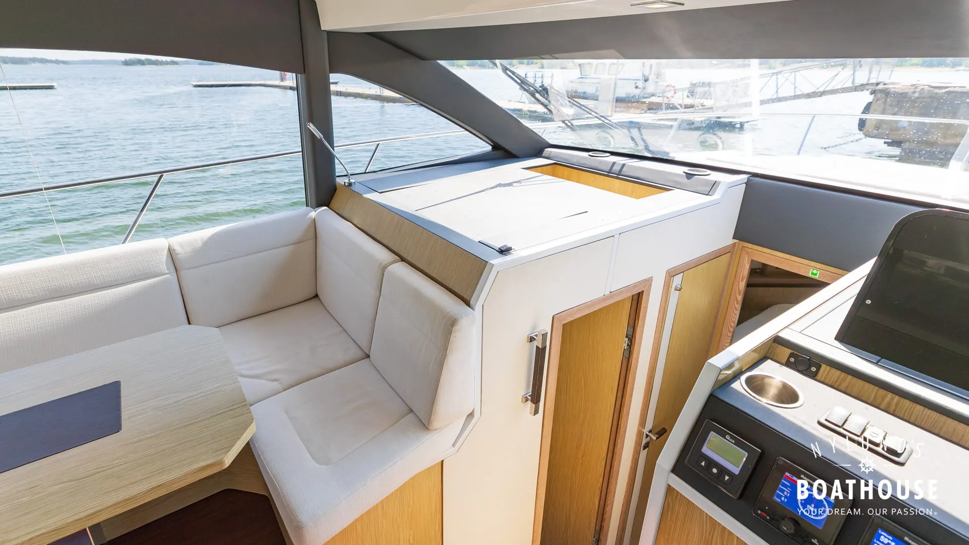 Sealine F430 - Image 48