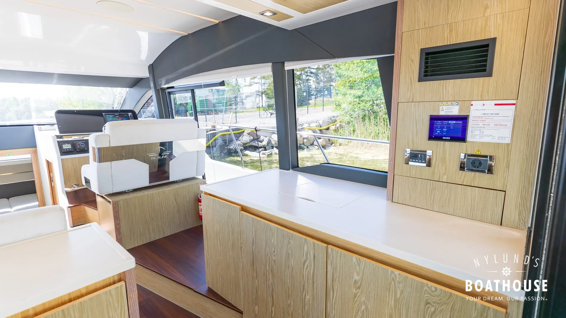 Sealine F430 - Image 133