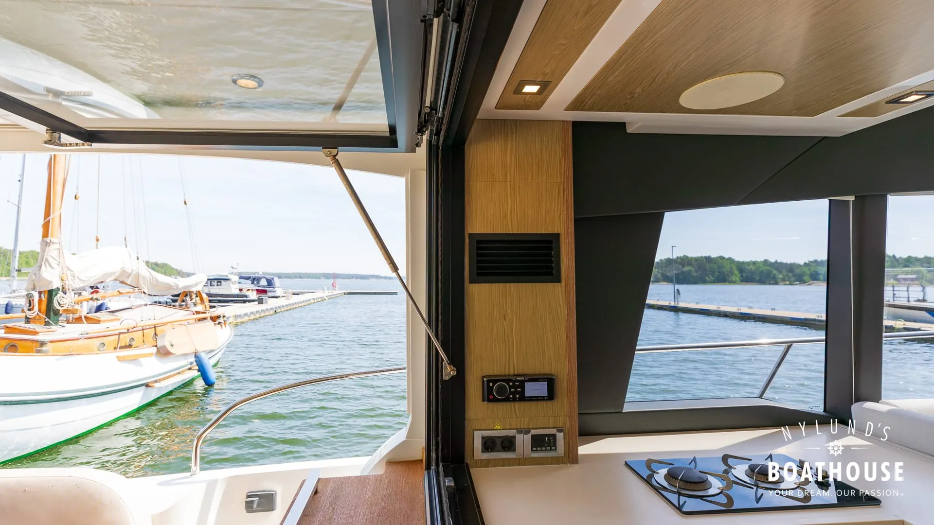 Sealine F430 - Image 139