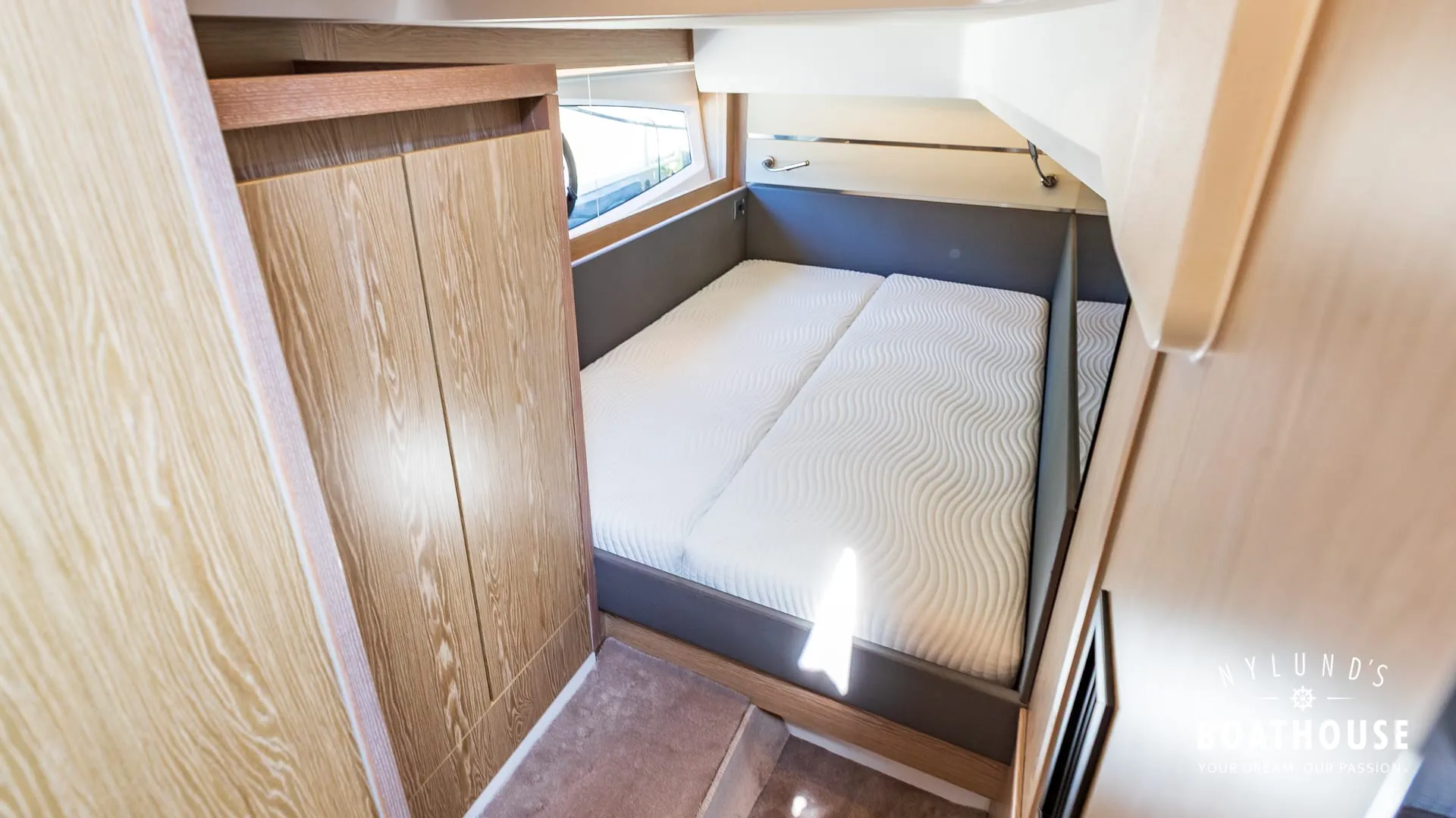 Sealine F430 - Image 76